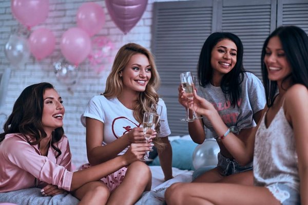Activités EVJF à Deauville : un week-end relaxant et inoubliable